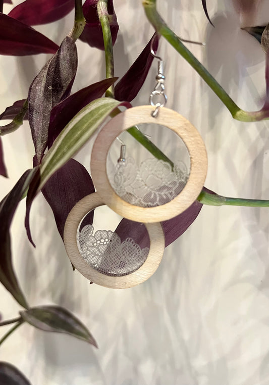 Lace Round Earrings